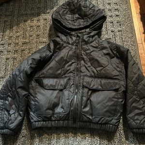 Size 6-7 lightweight black bomber !